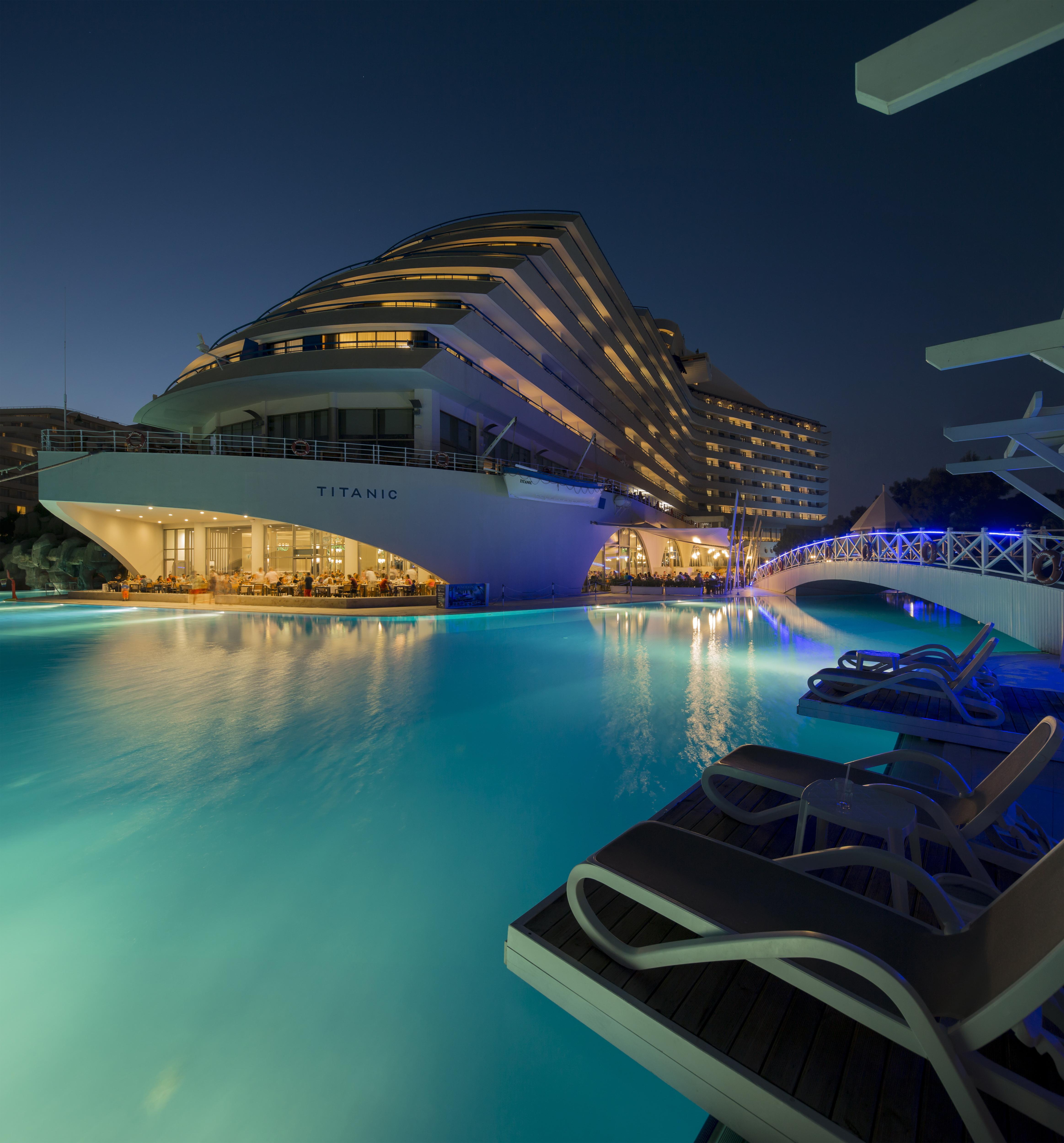 Titanic Deluxe Lara Hotel Antalya Exterior foto